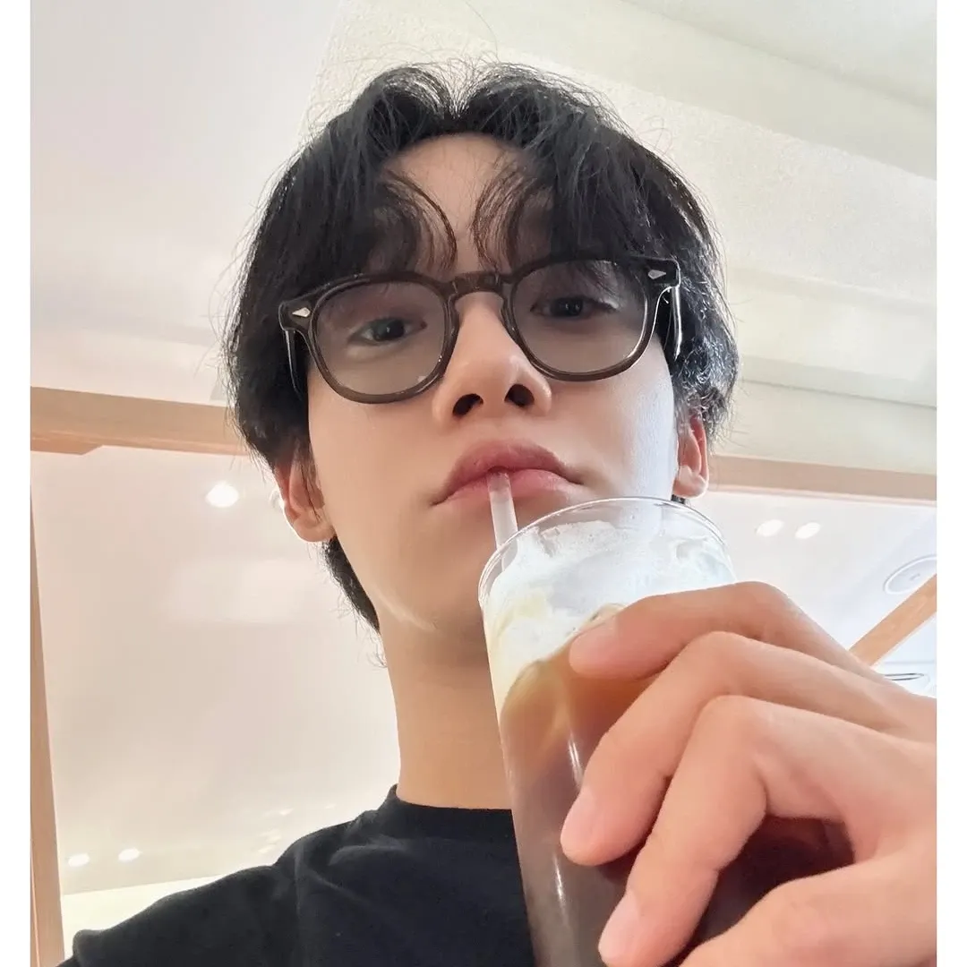 EXO의 비하인드 컷