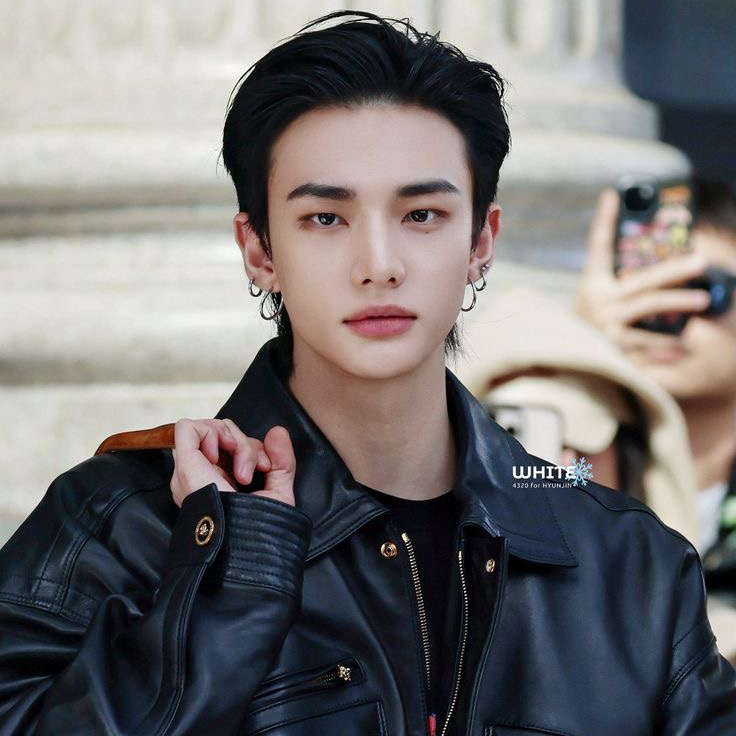 铉辰 (Stray Kids)的最新照片