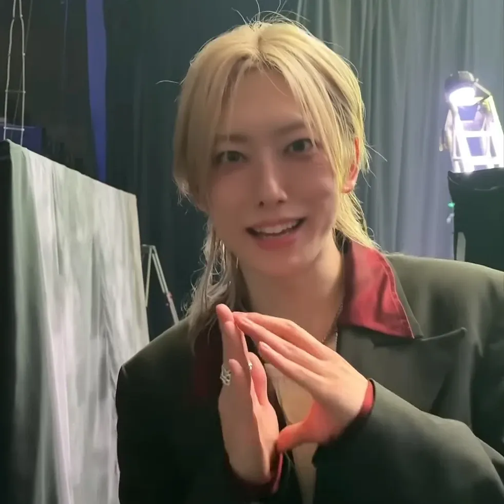 Behind-the-scenes cut of Fuma (&TEAM)