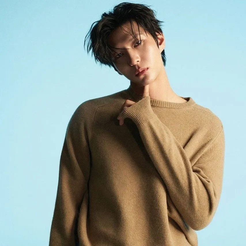 Recent activity shot of LEO (VIXX)