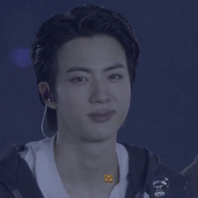 Behind-the-scenes cut of Jin (BTS)