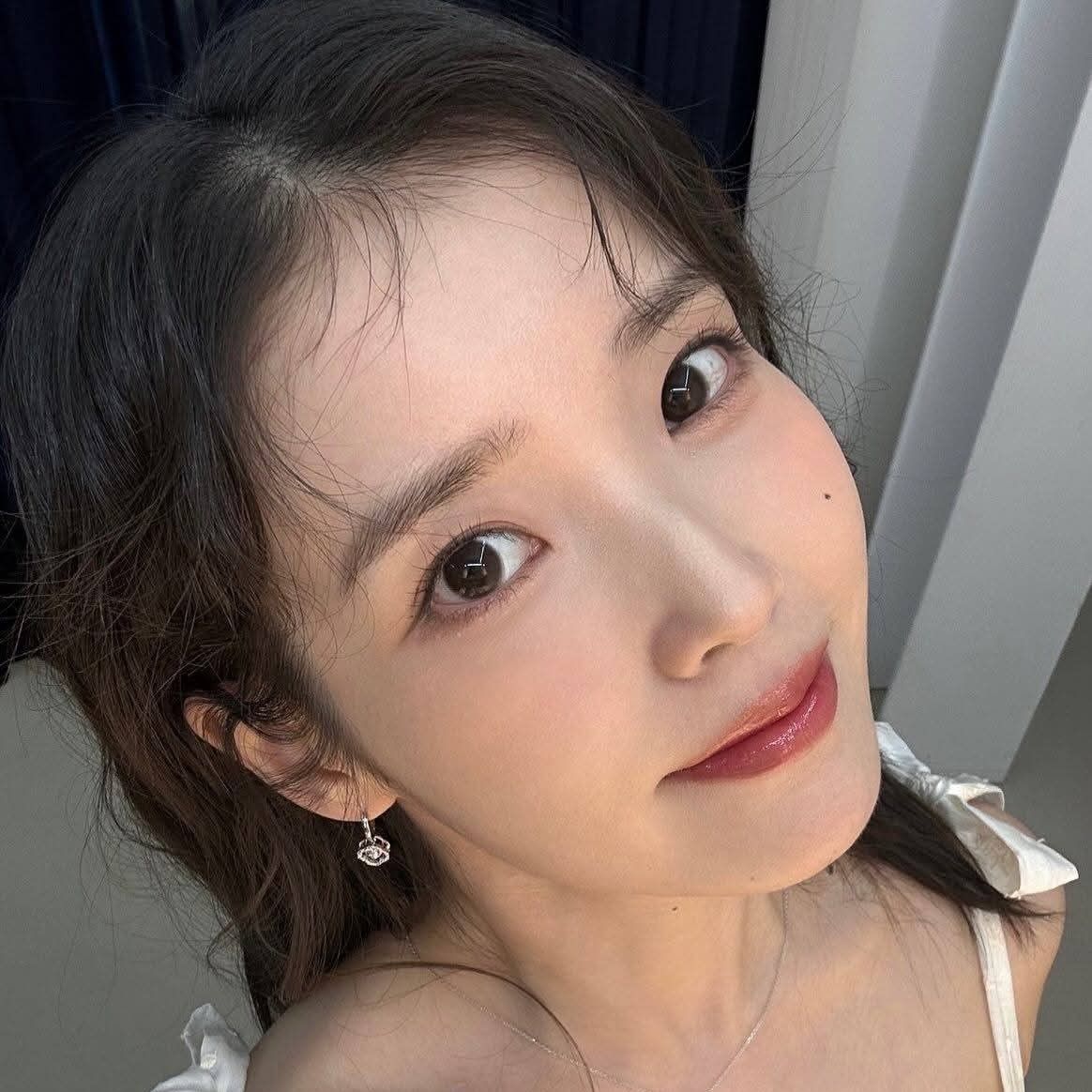 아이유의 최신 사진