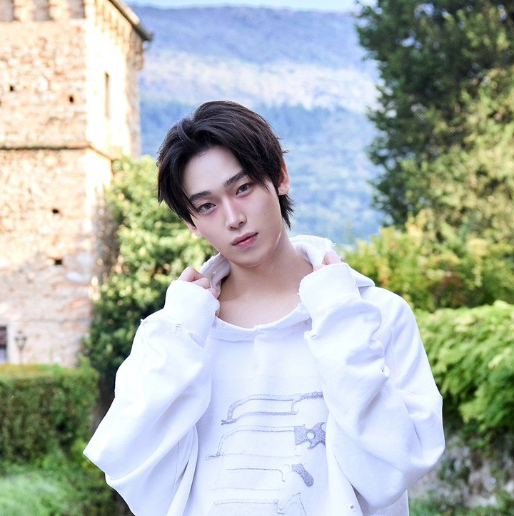 Foto aktivitas terbaru Sunoo (ENHYPEN)