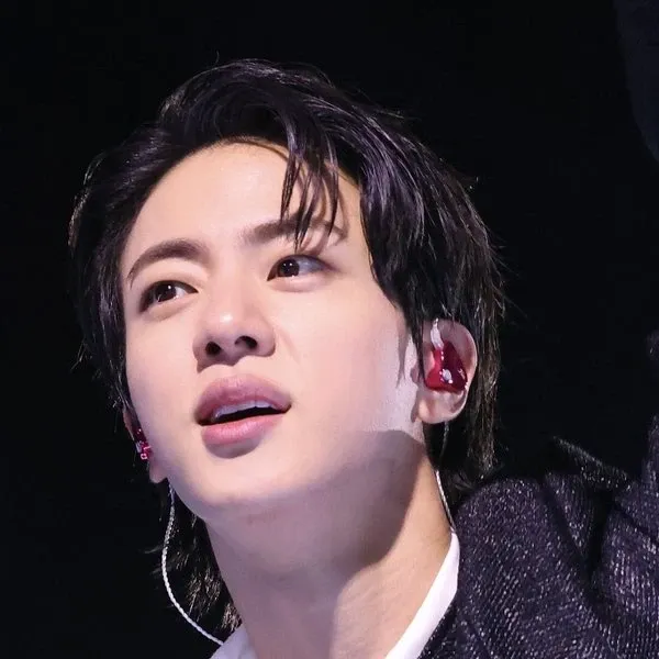 Latest photo of Jin (BTS)