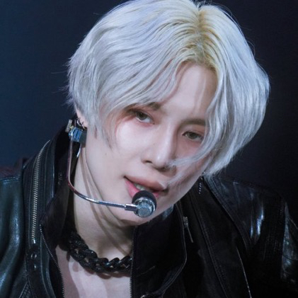 A moment captured by Taemin (SHINee)'s fan