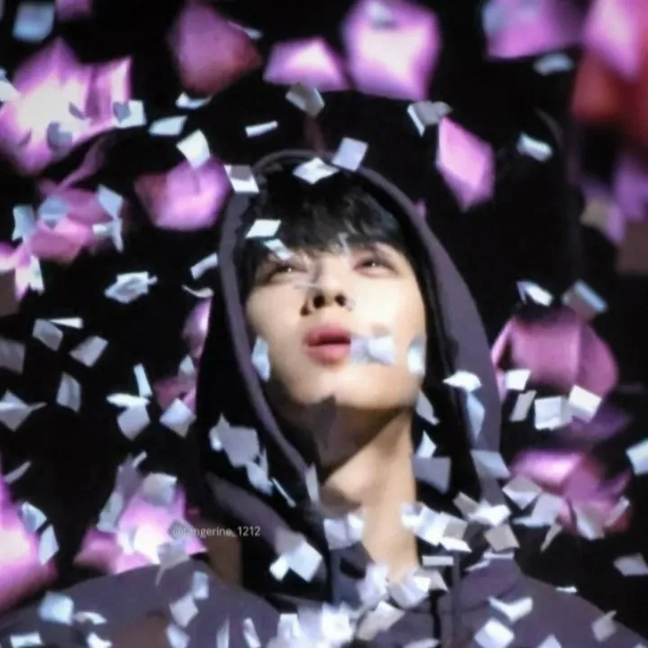 Behind-the-scenes cut of Eunwoo (ASTRO)