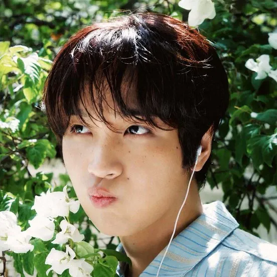 Behind-the-scenes cut of Haechan (NCT 127, NCT DREAM)
