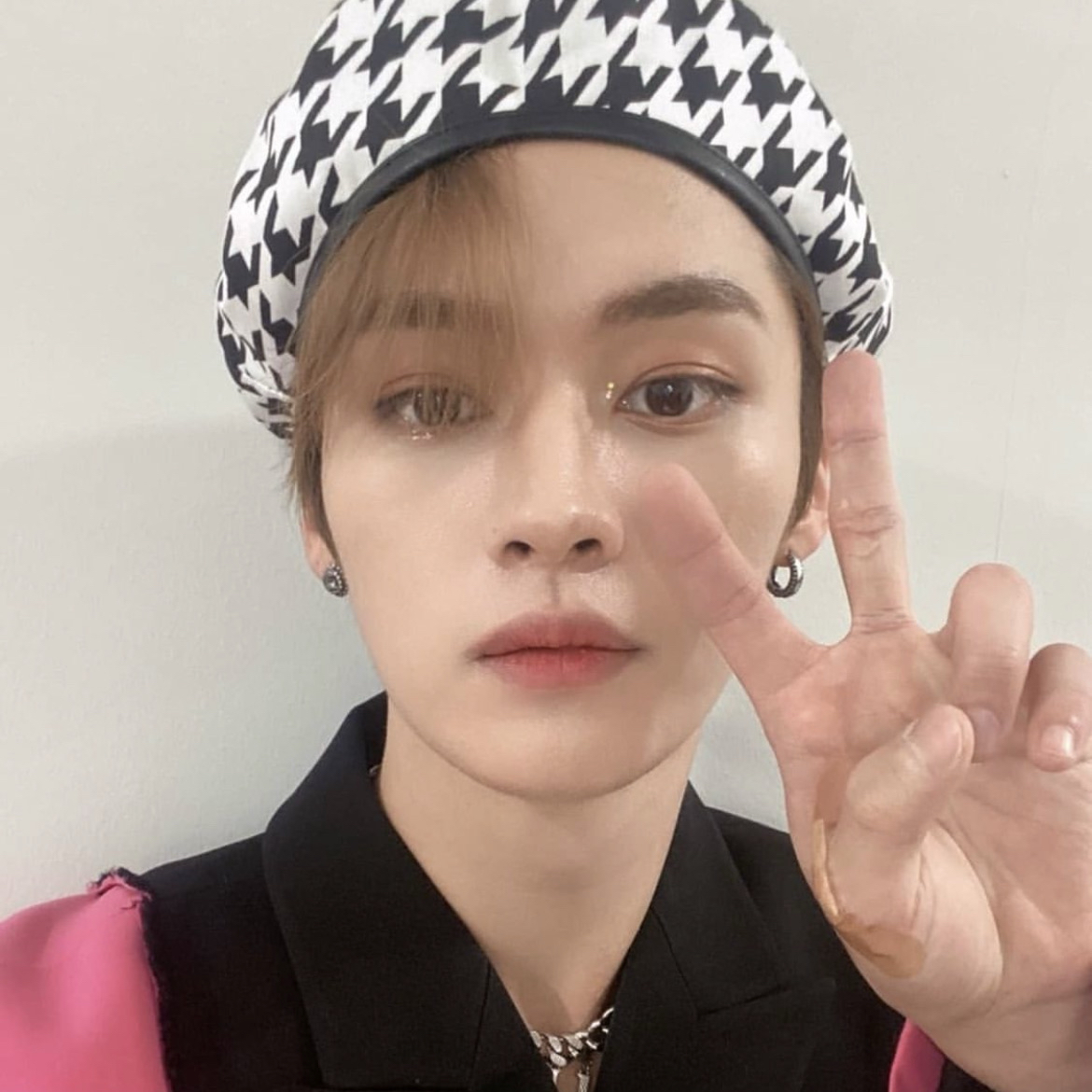 Recent activity shot of Lee Know (Stray Kids)