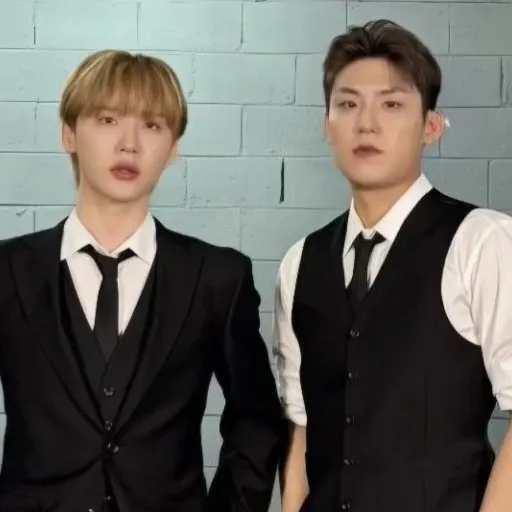 AB6IX의 비하인드 컷