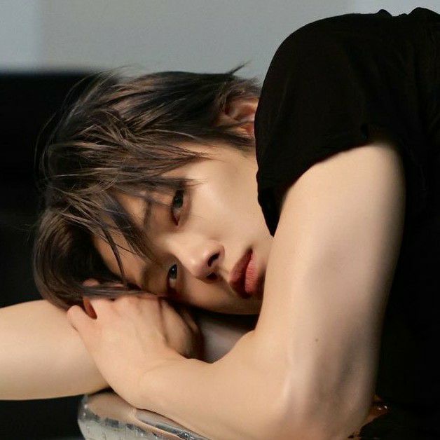 Foto aktivitas terbaru Yeonjun (TOMORROW X TOGETHER)