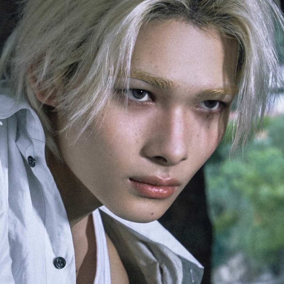 NI-KI (ENHYPEN)的最新照片