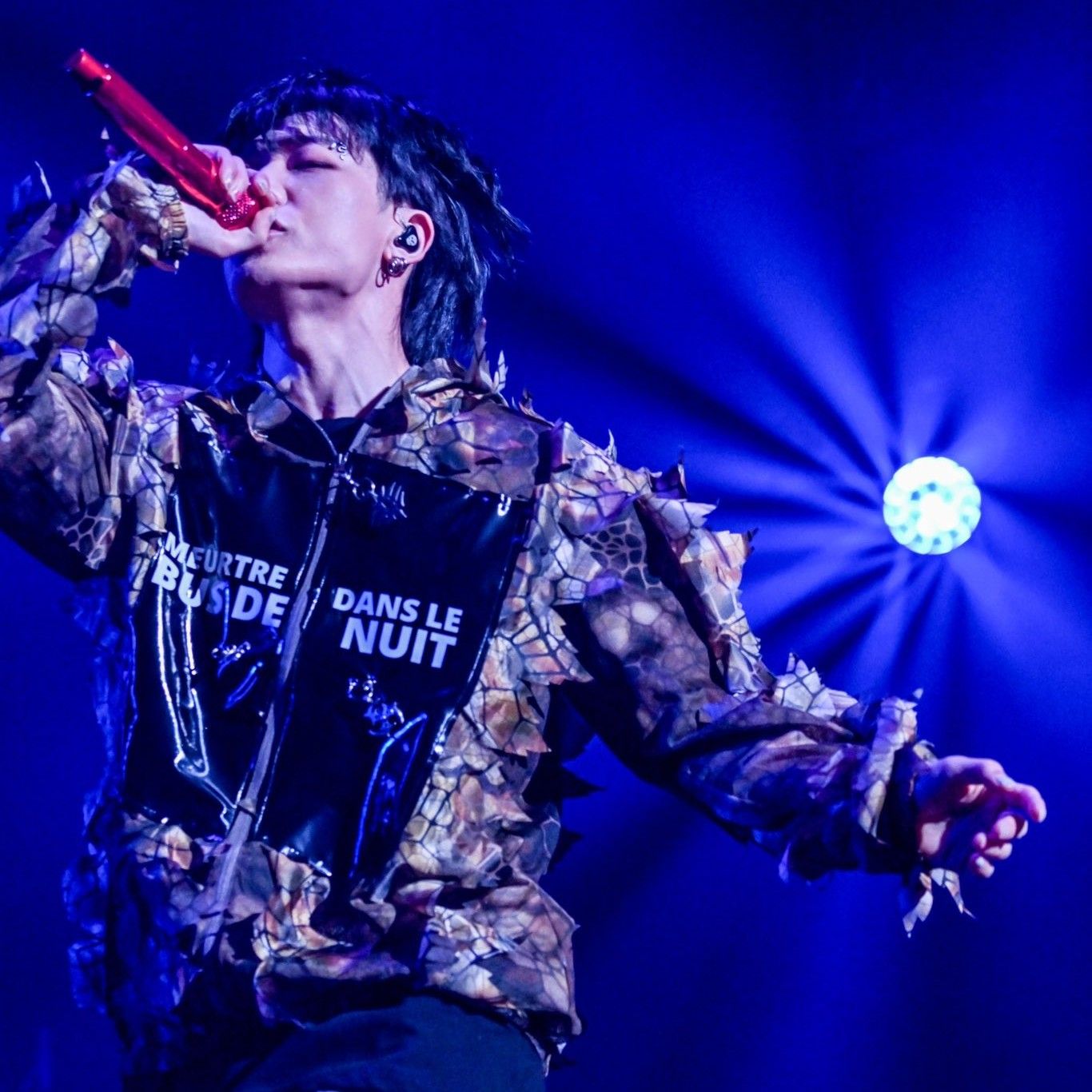 Behind-the-scenes cut of BOBBY (iKON)