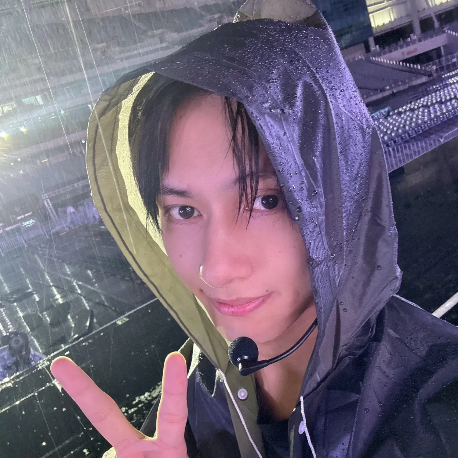 Latest photo of Jun (SEVENTEEN)