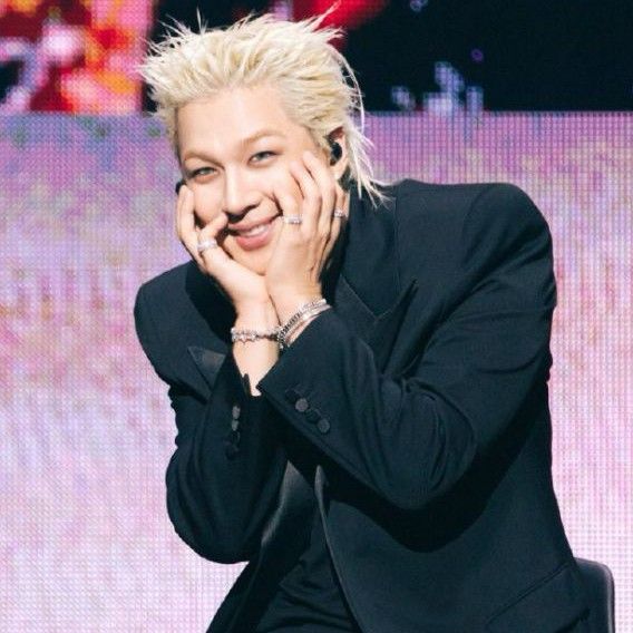 Latest photo of Taeyang (BIGBANG)