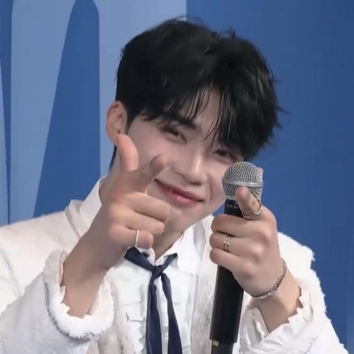 Recent activity shot of Park Gunwook (ZEROBASEONE)