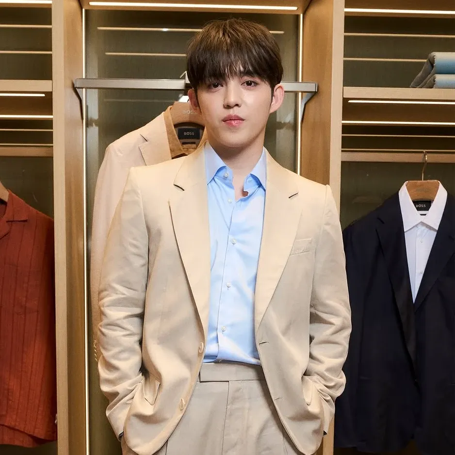 Latest photo of S.Coups (SEVENTEEN)