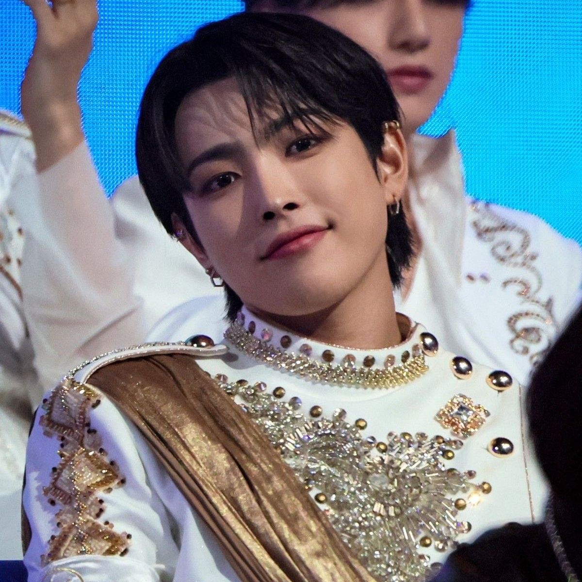 Latest photo of Hongjoong (ATEEZ)