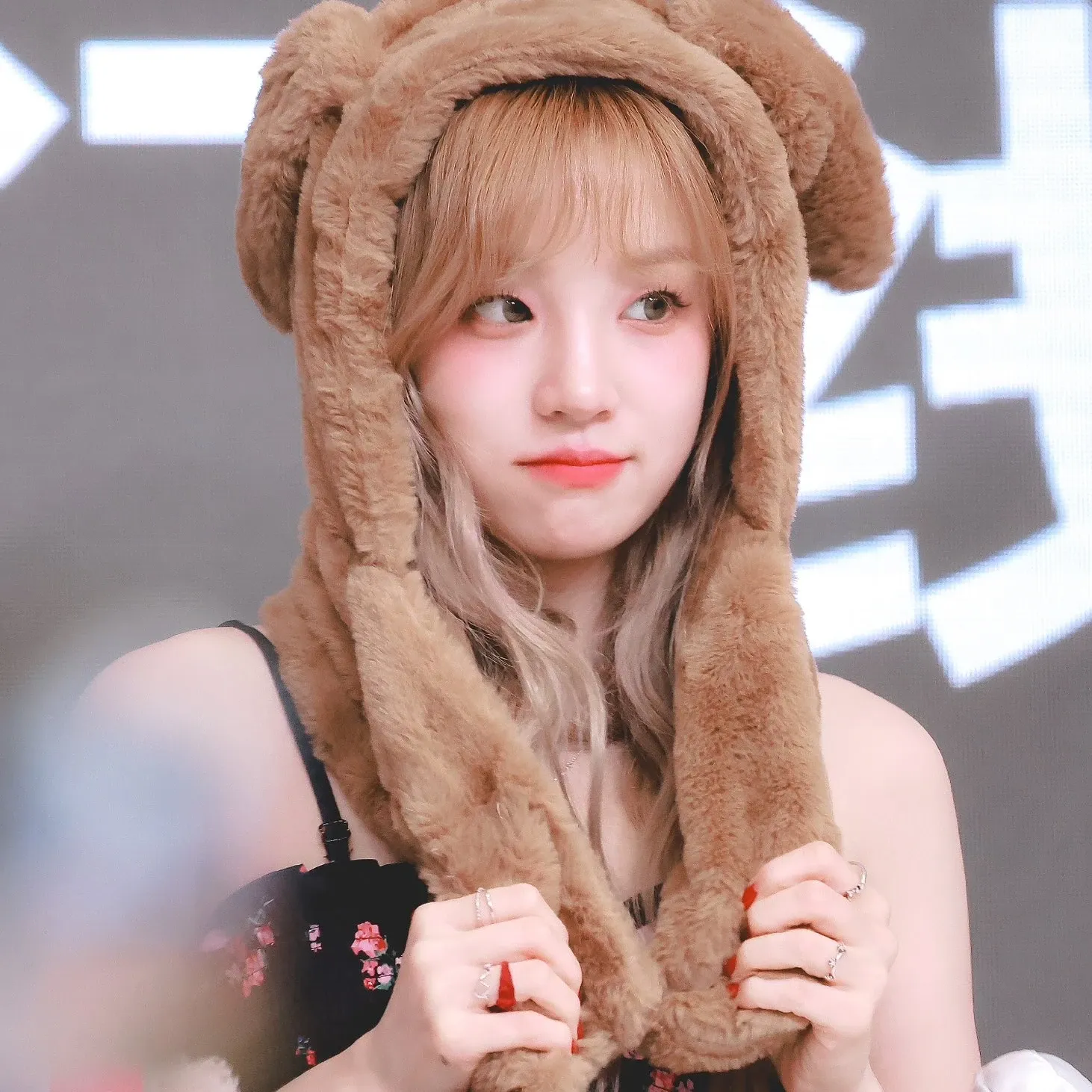 Behind-the-scenes cut of Yuqi (i-dle)