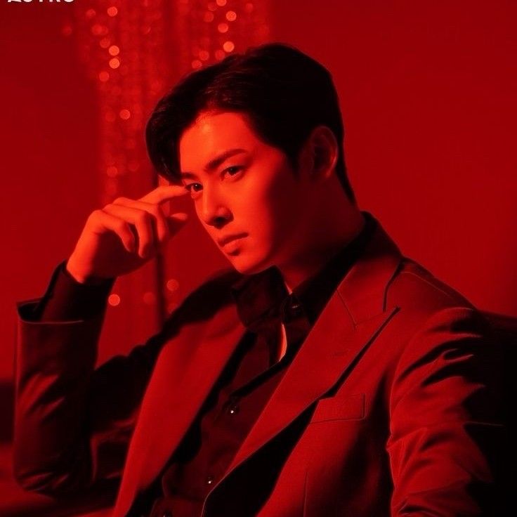 Latest photo of Eunwoo (ASTRO)