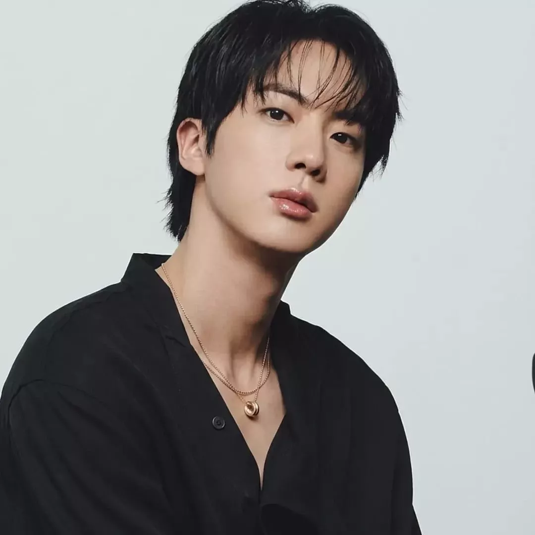 진 (방탄소년단)의 비하인드 컷