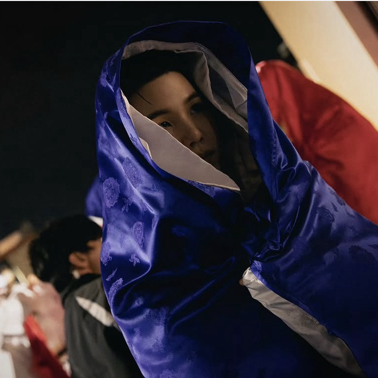 Foto aktivitas terbaru SUGA (BTS)