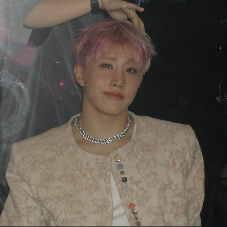 아스트로의 비하인드 컷