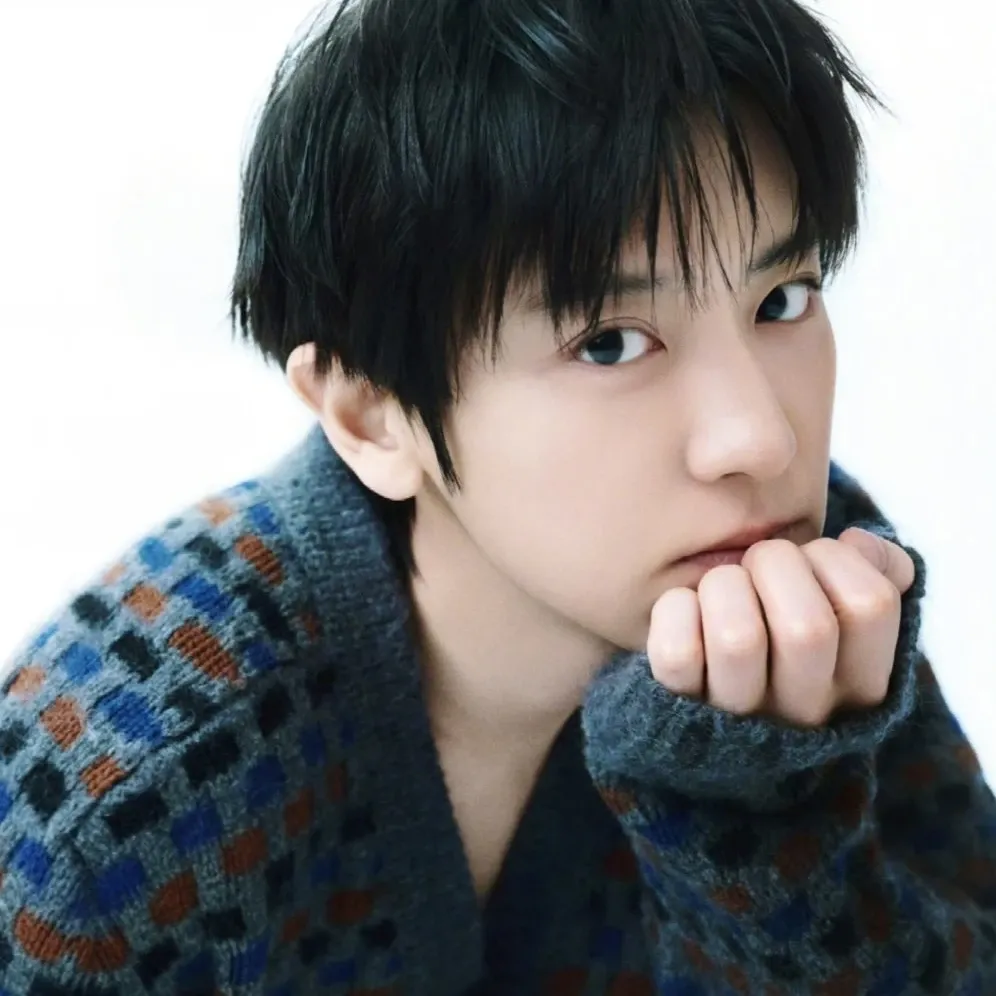 Behind-the-scenes cut of Chanyeol (EXO)