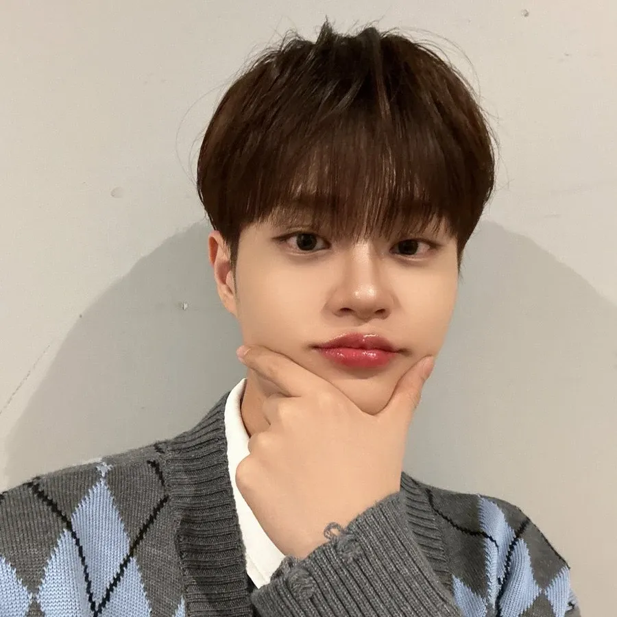 Behind-the-scenes cut of Lee Daehwi (AB6IX)