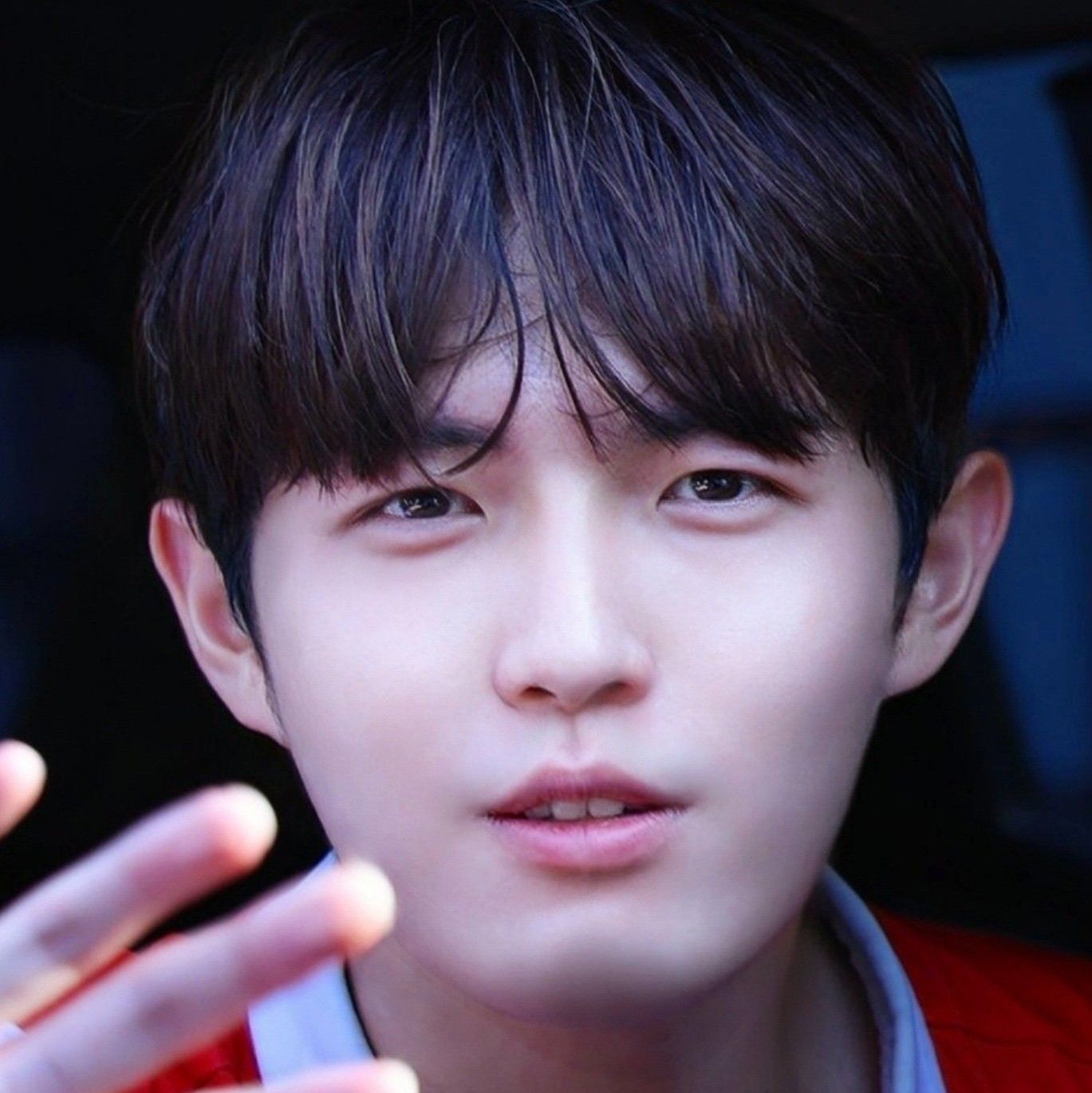 Foto terbaru Kim Jaehwan
