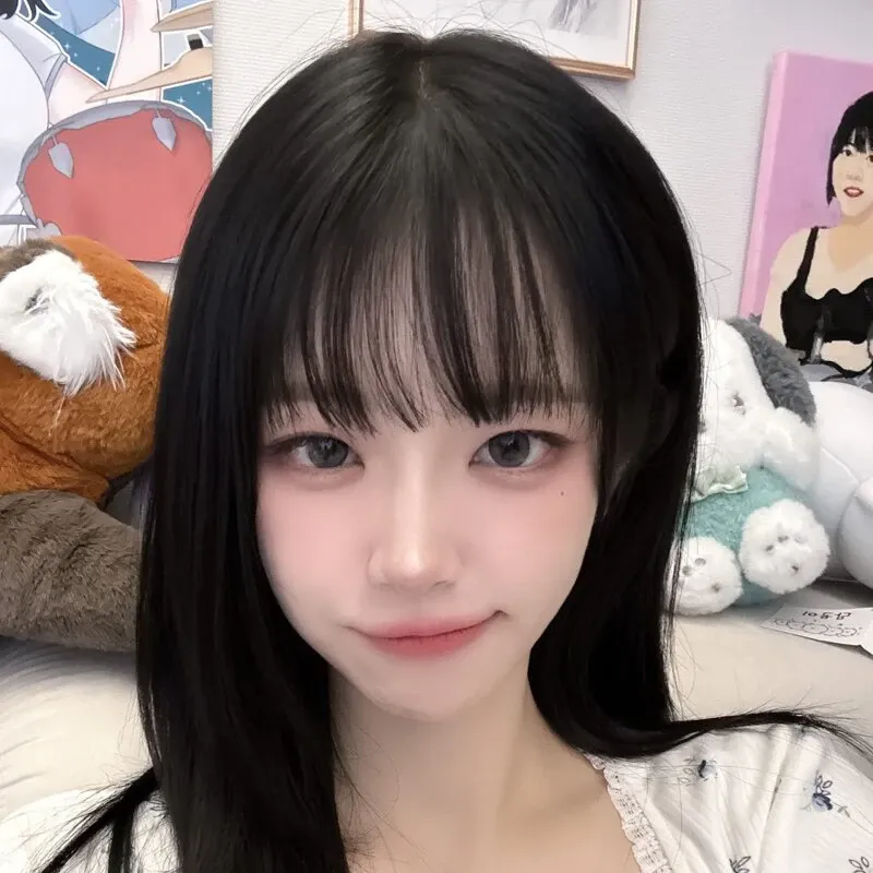 Recent activity shot of Chodan (QWER)