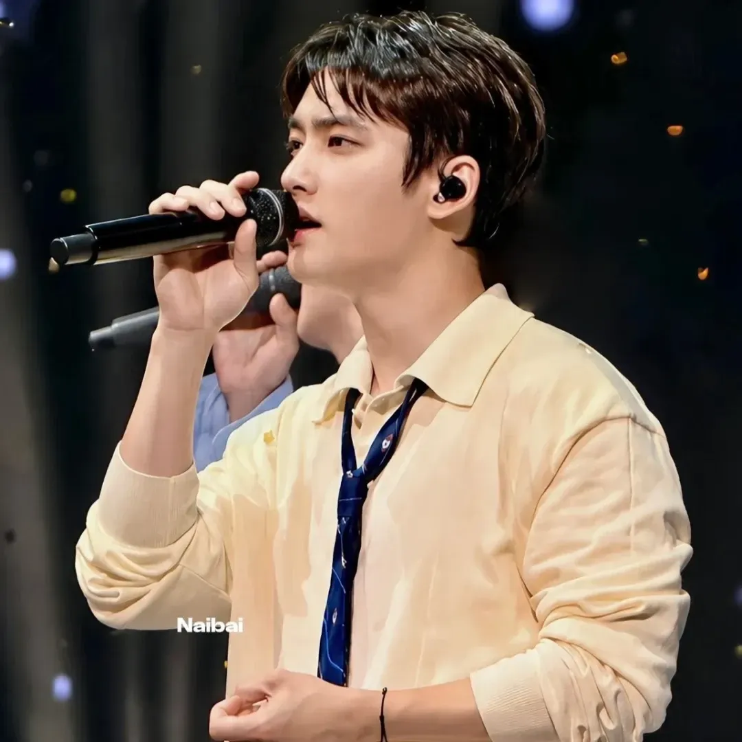 디오 (EXO)의 최신 사진