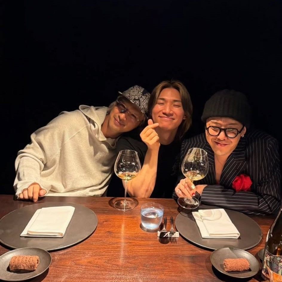 Foto aktivitas terbaru BIGBANG