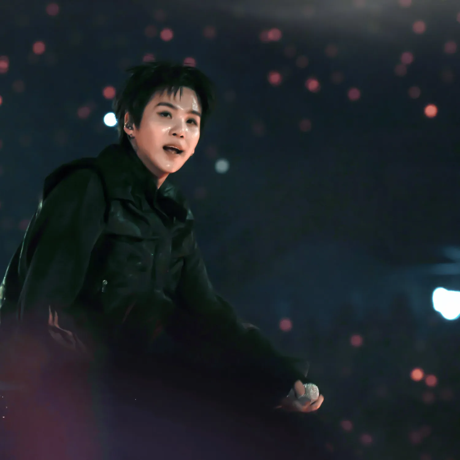 Potret di balik layar SUGA (BTS)