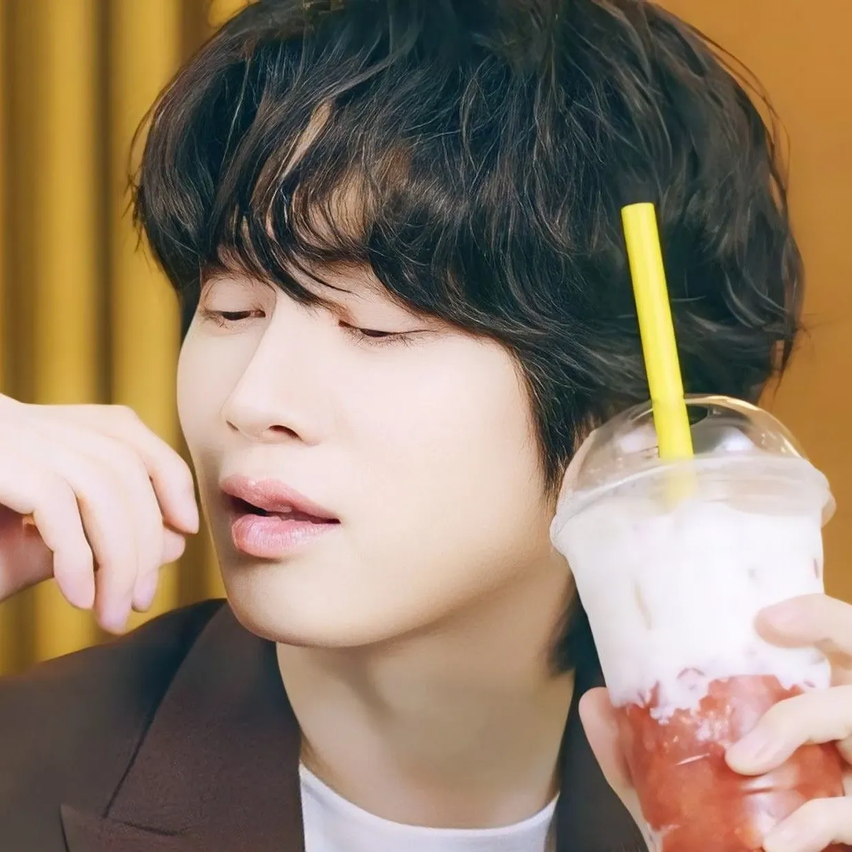 Recent activity shot of Heechul (Super Junior)