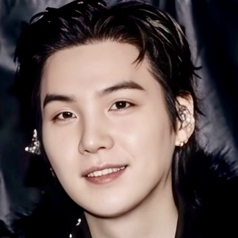 Behind-the-scenes cut of SUGA (BTS)