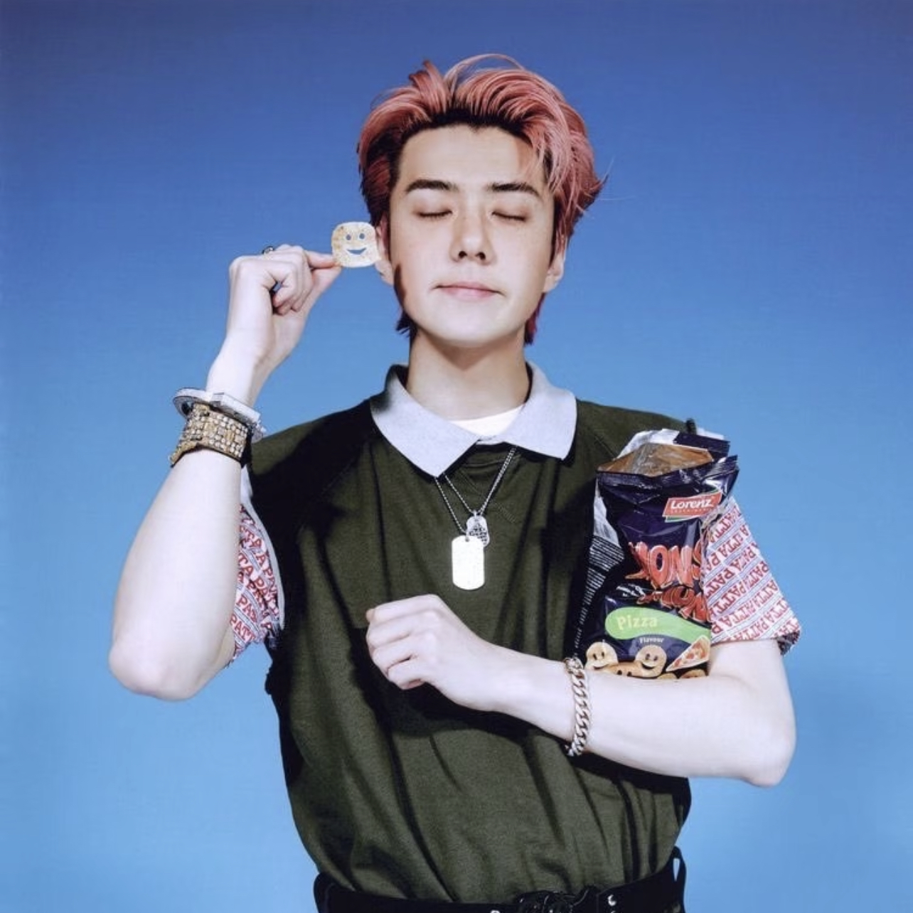 Recent activity shot of Sehun (EXO)