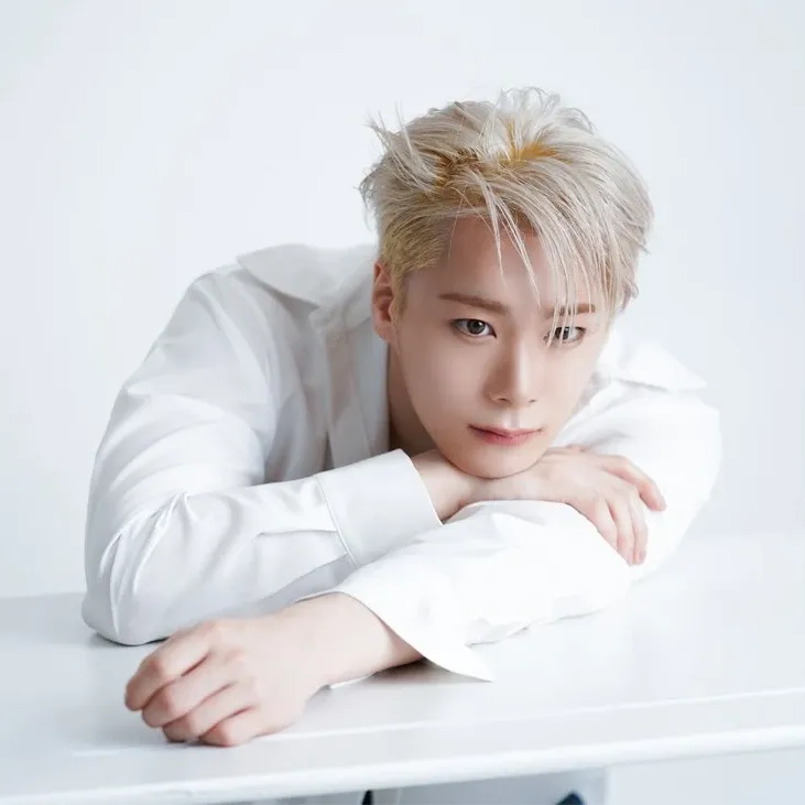 Latest photo of Moonbin (ASTRO)