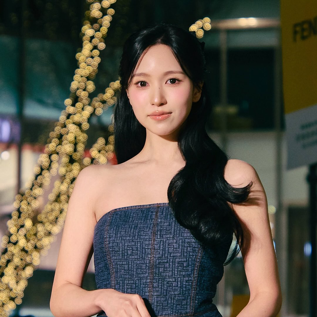 Potret di balik layar Mina (TWICE)