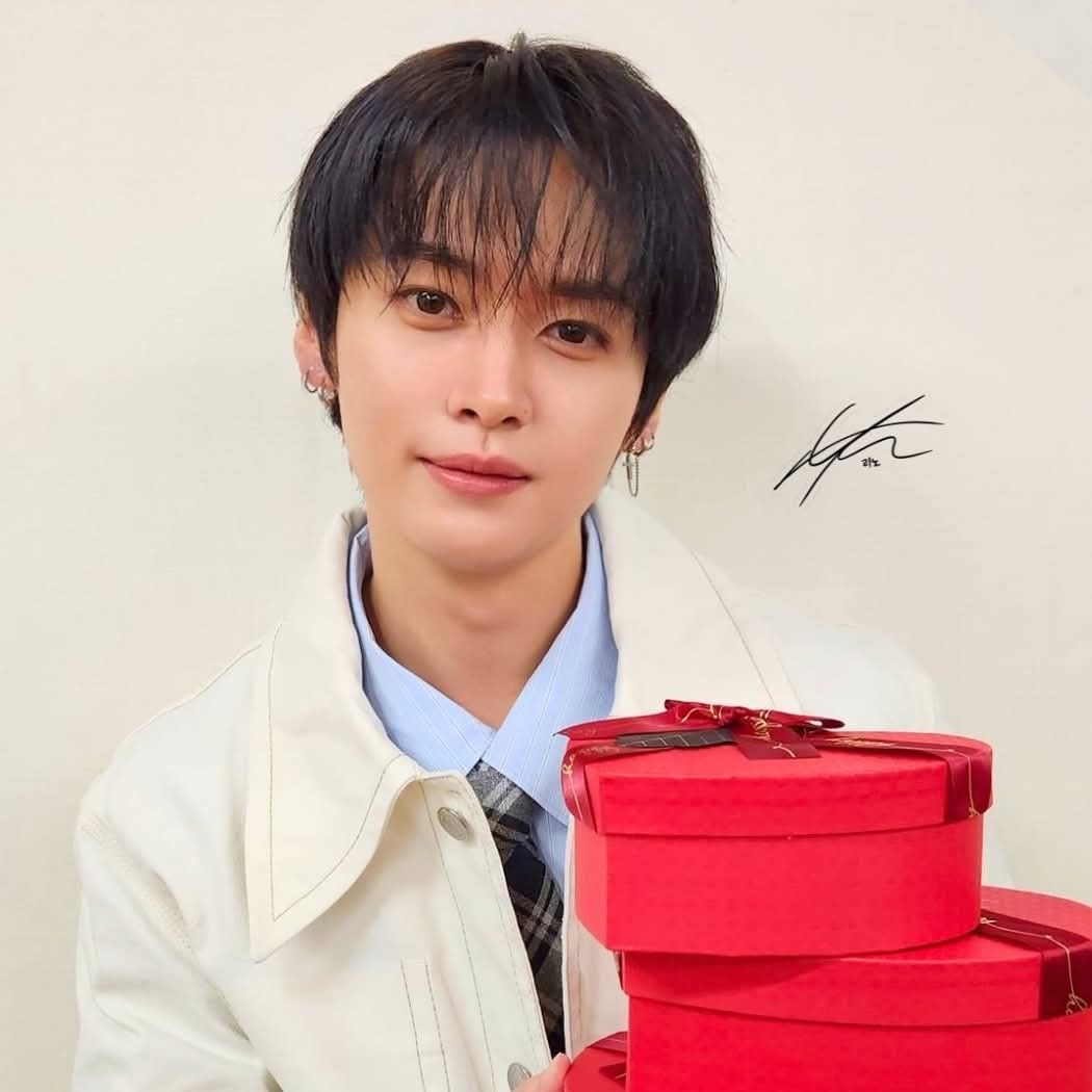 A moment captured by Stray Kids's fan