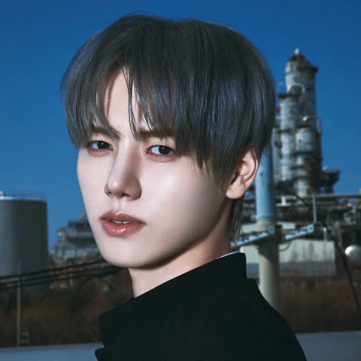 A moment captured by Minhee (CRAVITY)'s fan