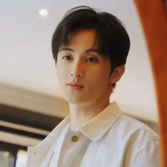 Latest photo of Mark