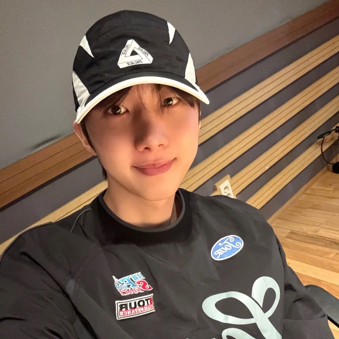 Latest photo of Hui (PENTAGON)