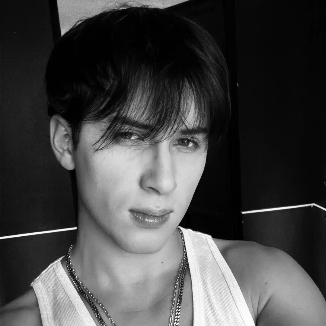 Latest photo of Alejandro (SANTOS BRAVOS)