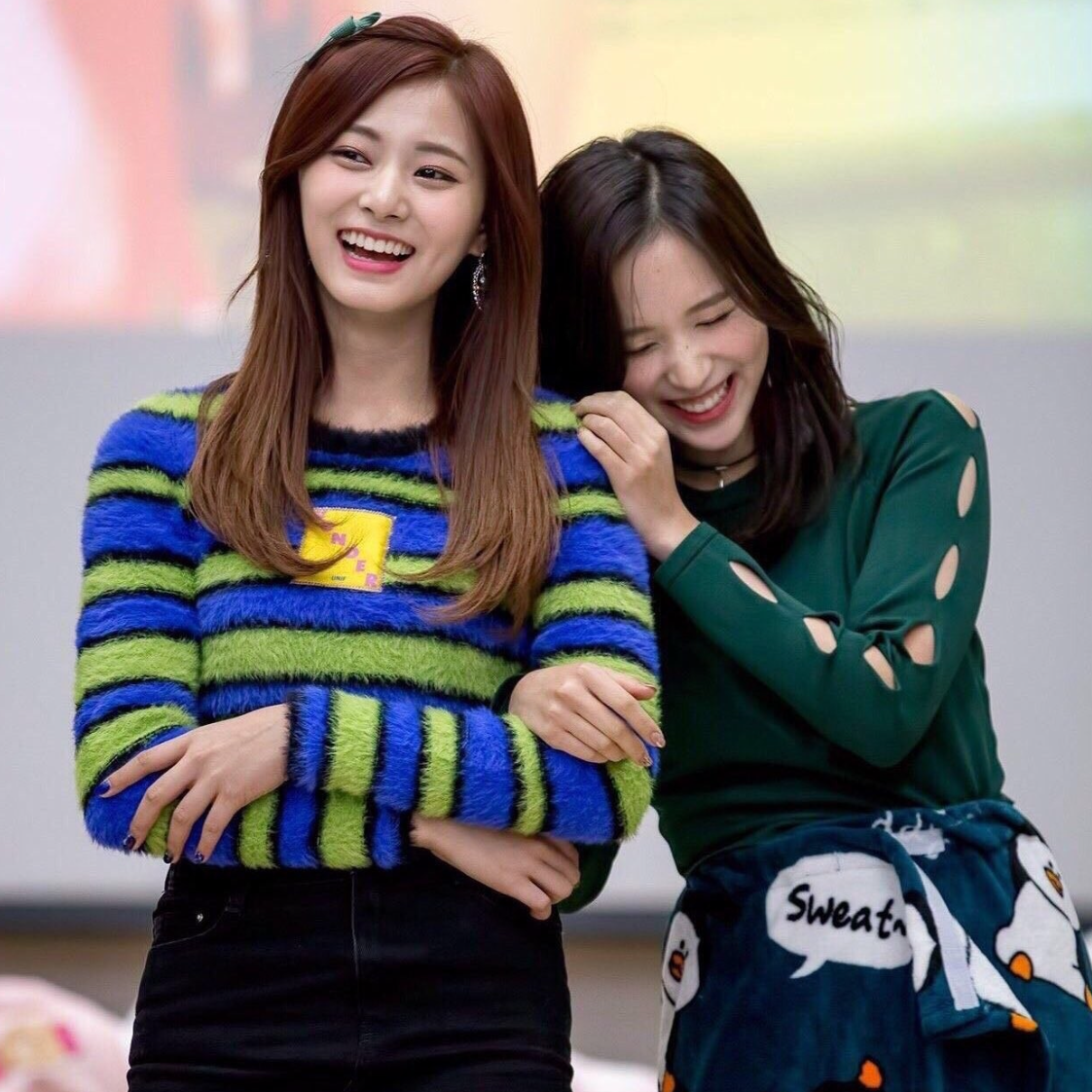 Foto aktivitas terbaru Mina (TWICE)