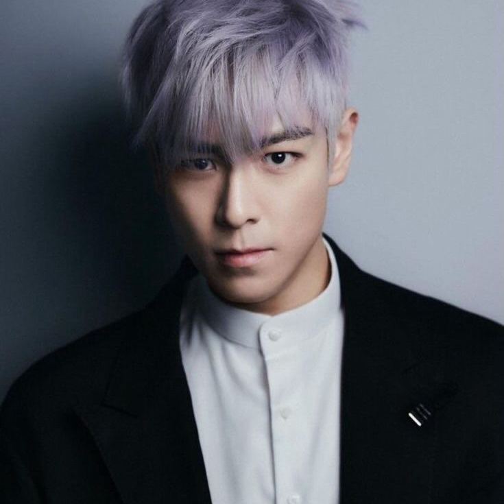 Foto aktivitas terbaru T.O.P