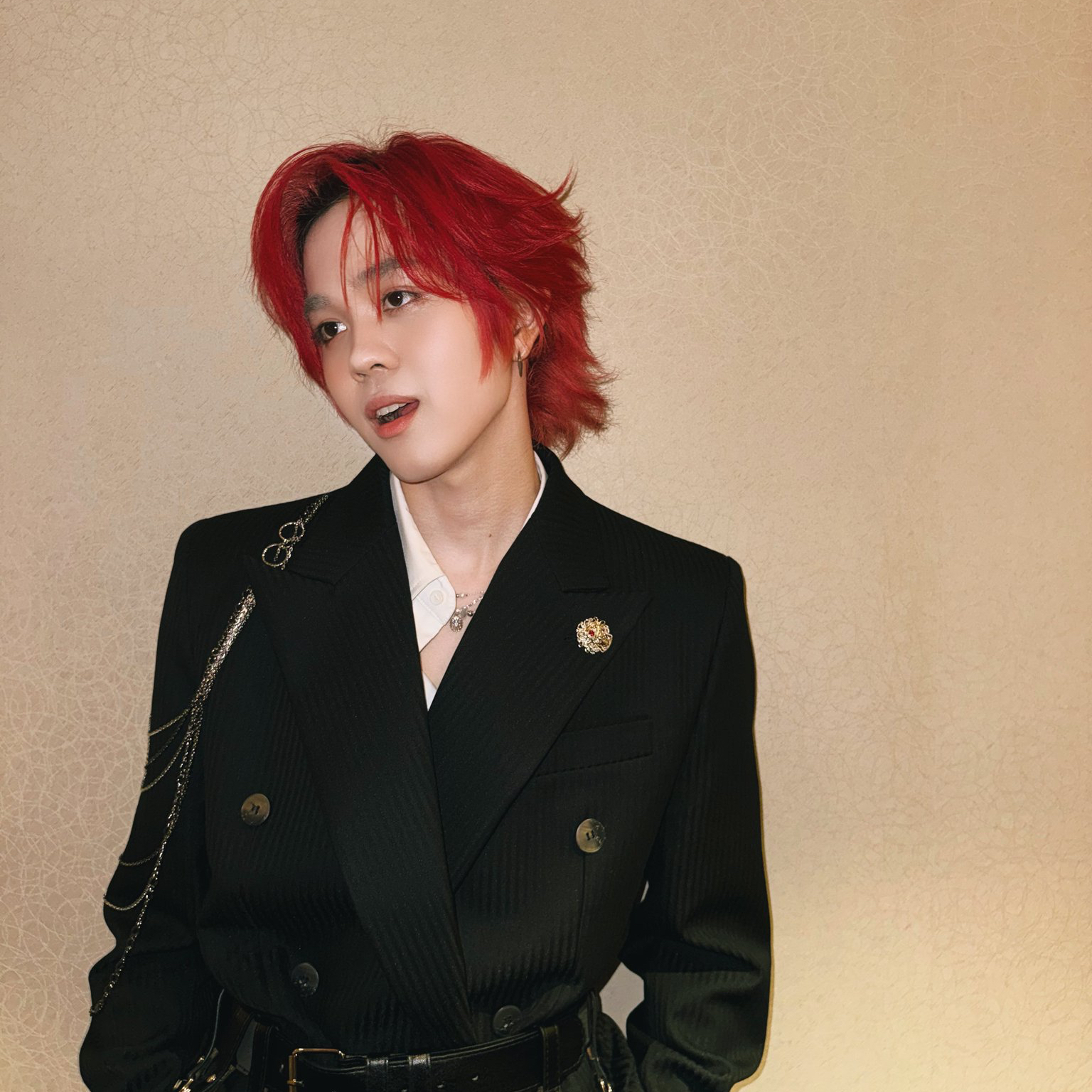 Behind-the-scenes cut of THI-O (NexT1DE)