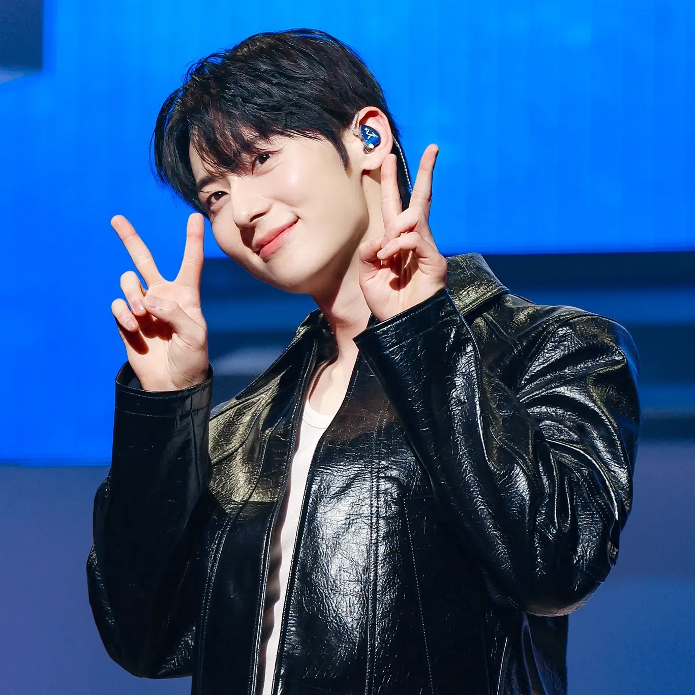 Latest photo of Hwang Minhyun