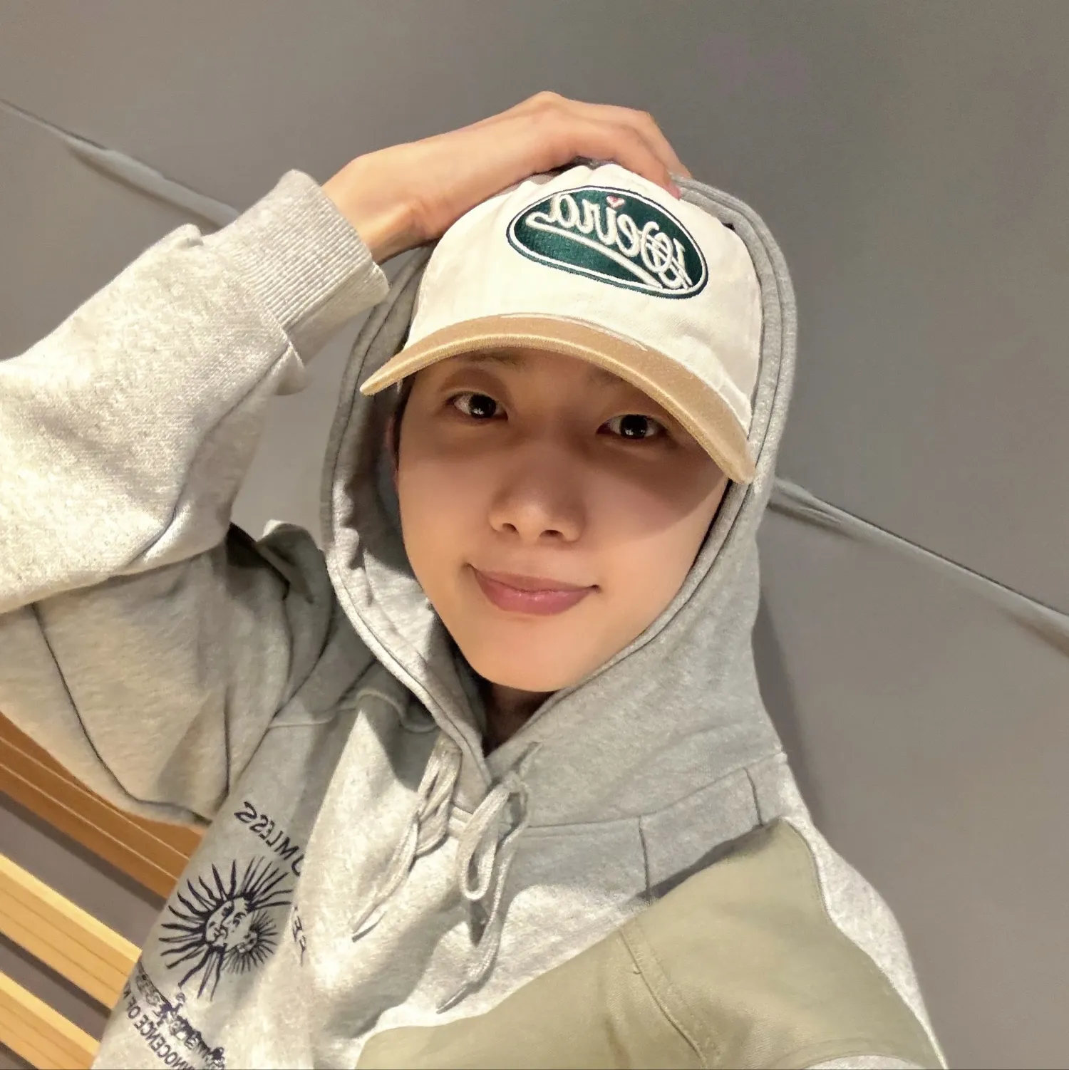 Recent activity shot of Hui (PENTAGON)