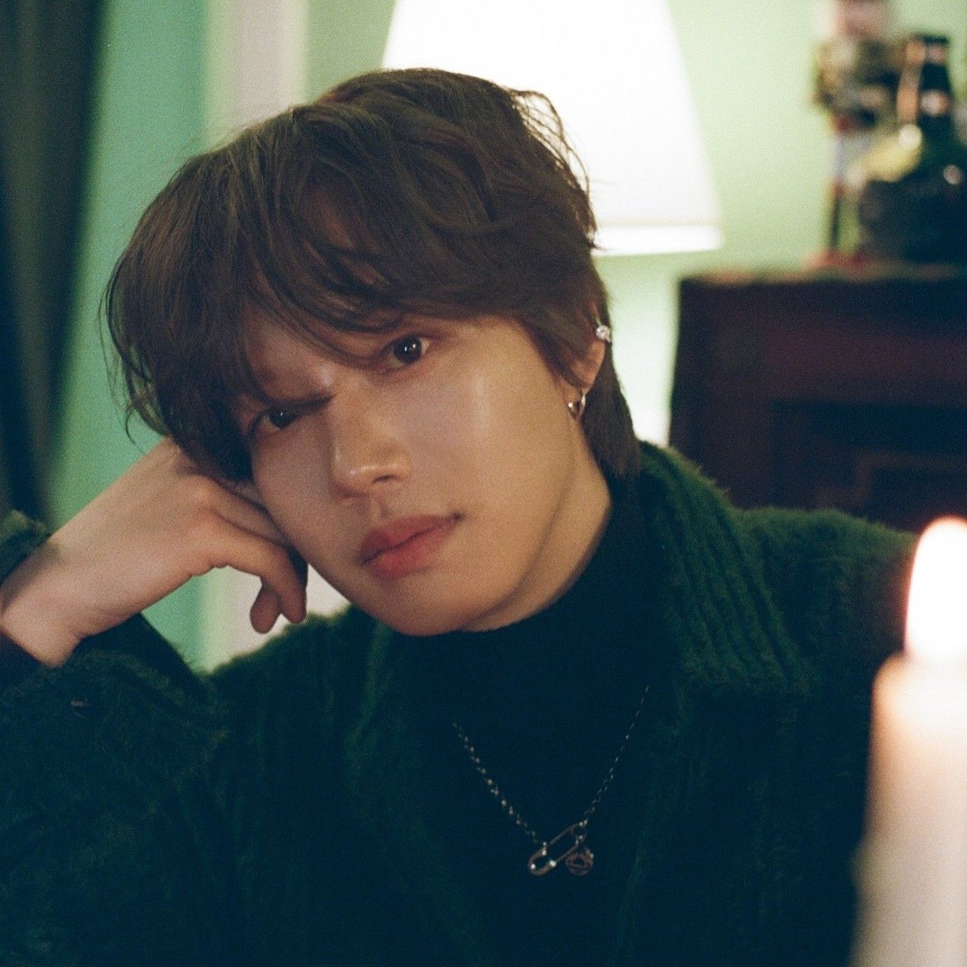 Behind-the-scenes cut of Lim Youngmin