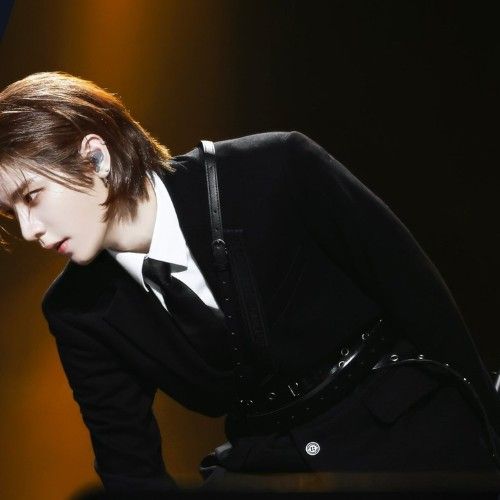 Recent activity shot of Leehan (BOYNEXTDOOR)